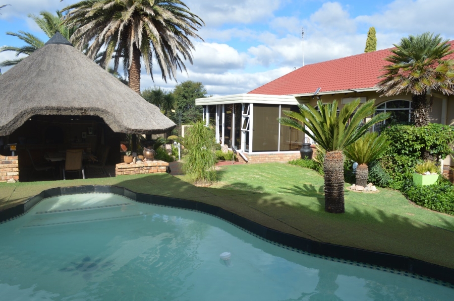 3 Bedroom Property for Sale in Meiringspark North West